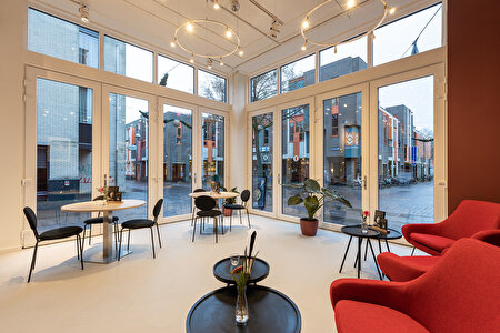 Douwe Egberts Café